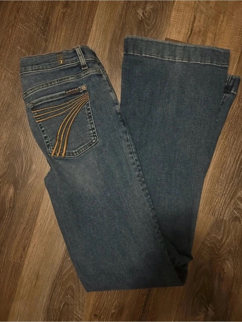 7 For All Mankind Flare Jeans Size 29 Medium Wash Embroidered "7" Pocket